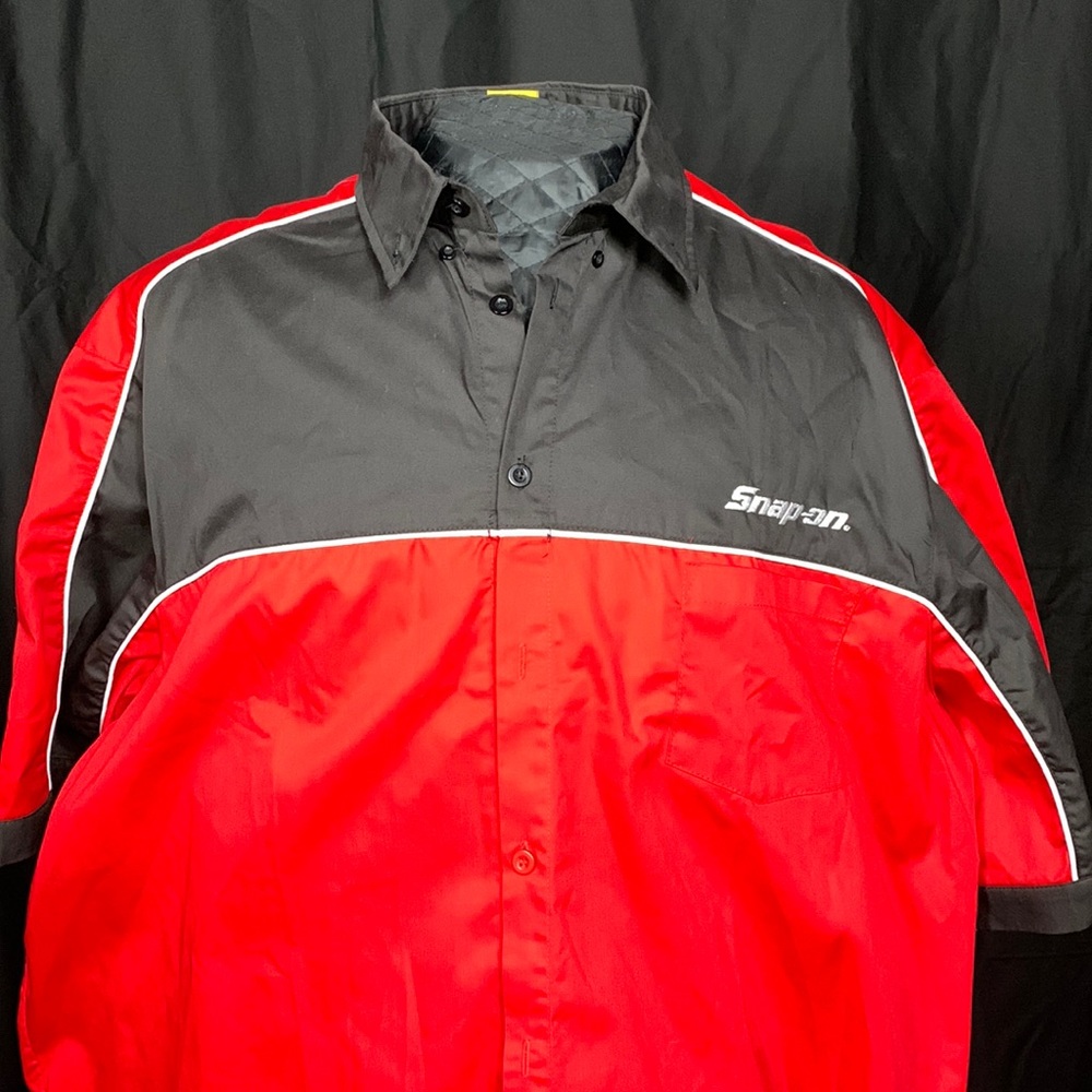 2XL RED BLACK SNAP ON SHIRT
